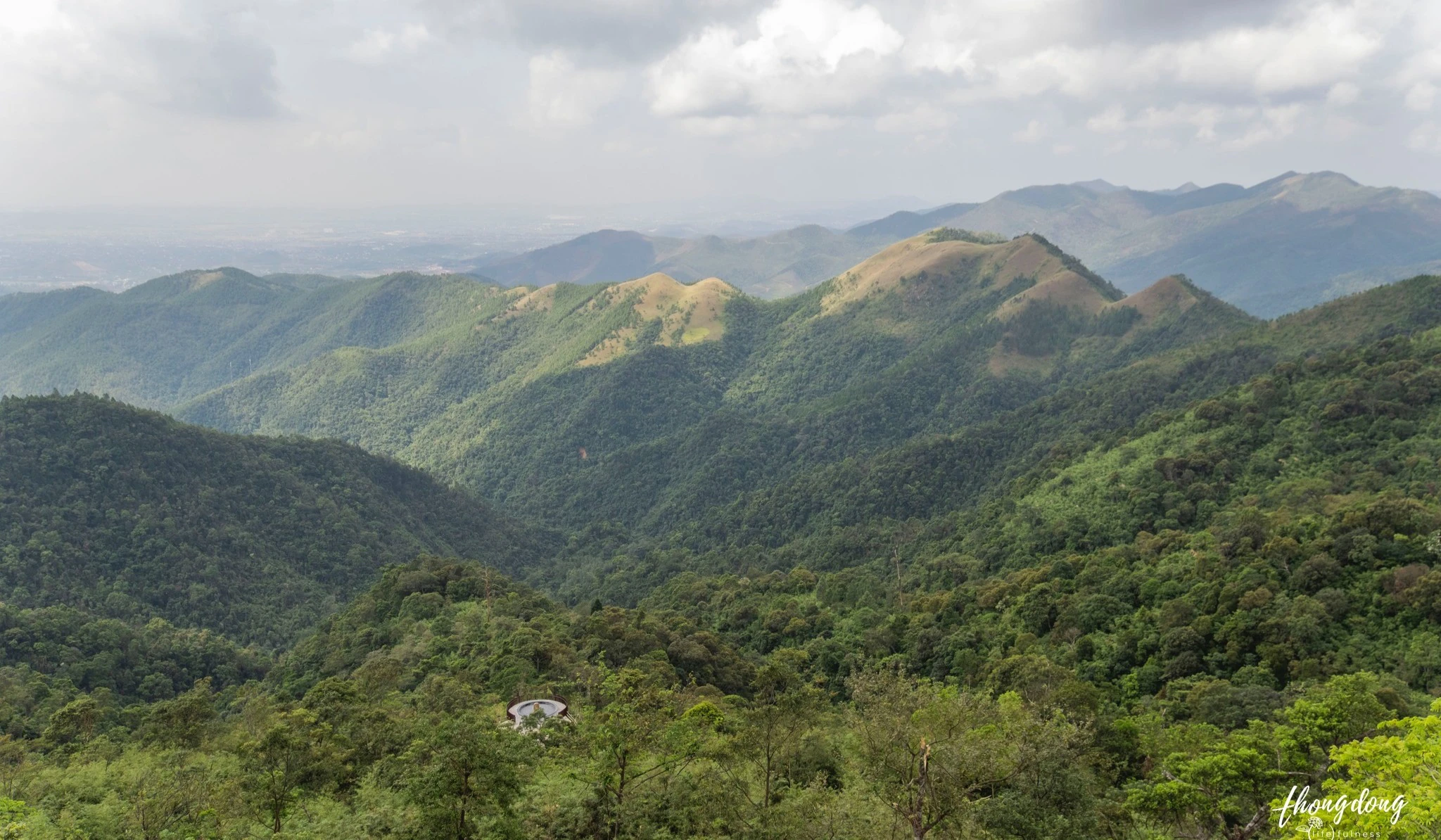 am Ngọa Vân trong sương